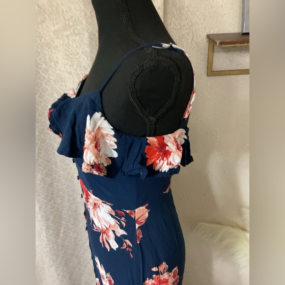 Floral Ruffle Strap Maxi Dress - Picture 4 of 14